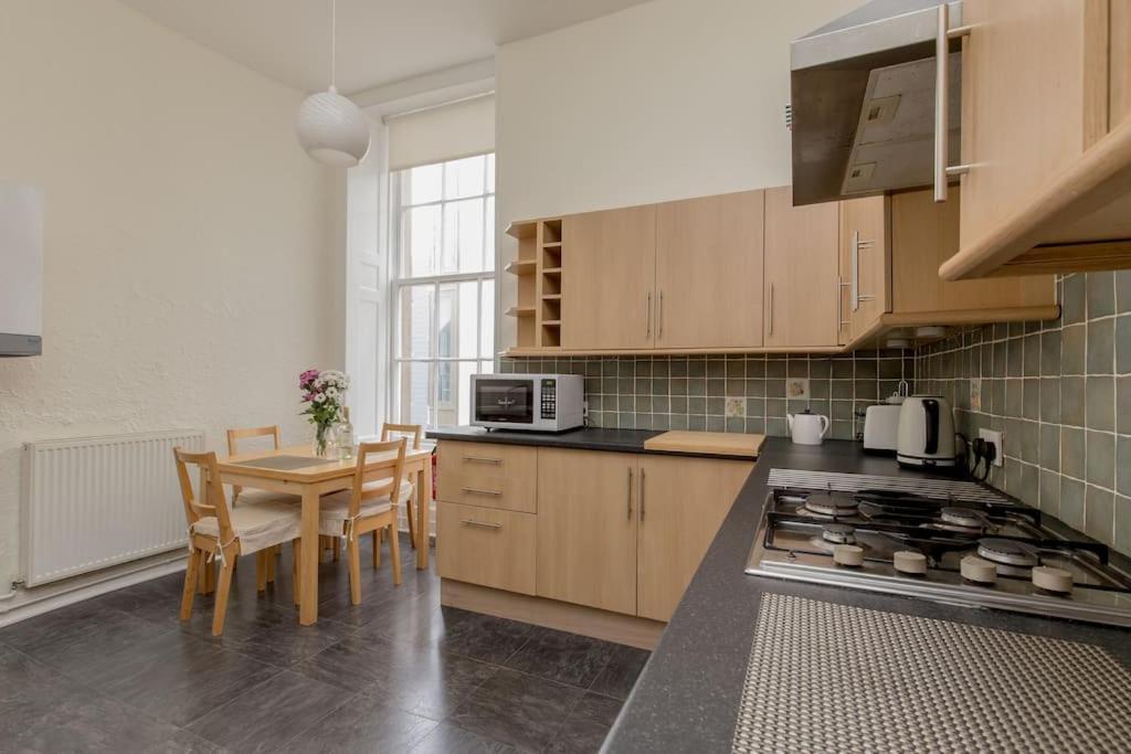 St James Quarter 2 Bed Apartment Edinburgh Bagian luar foto